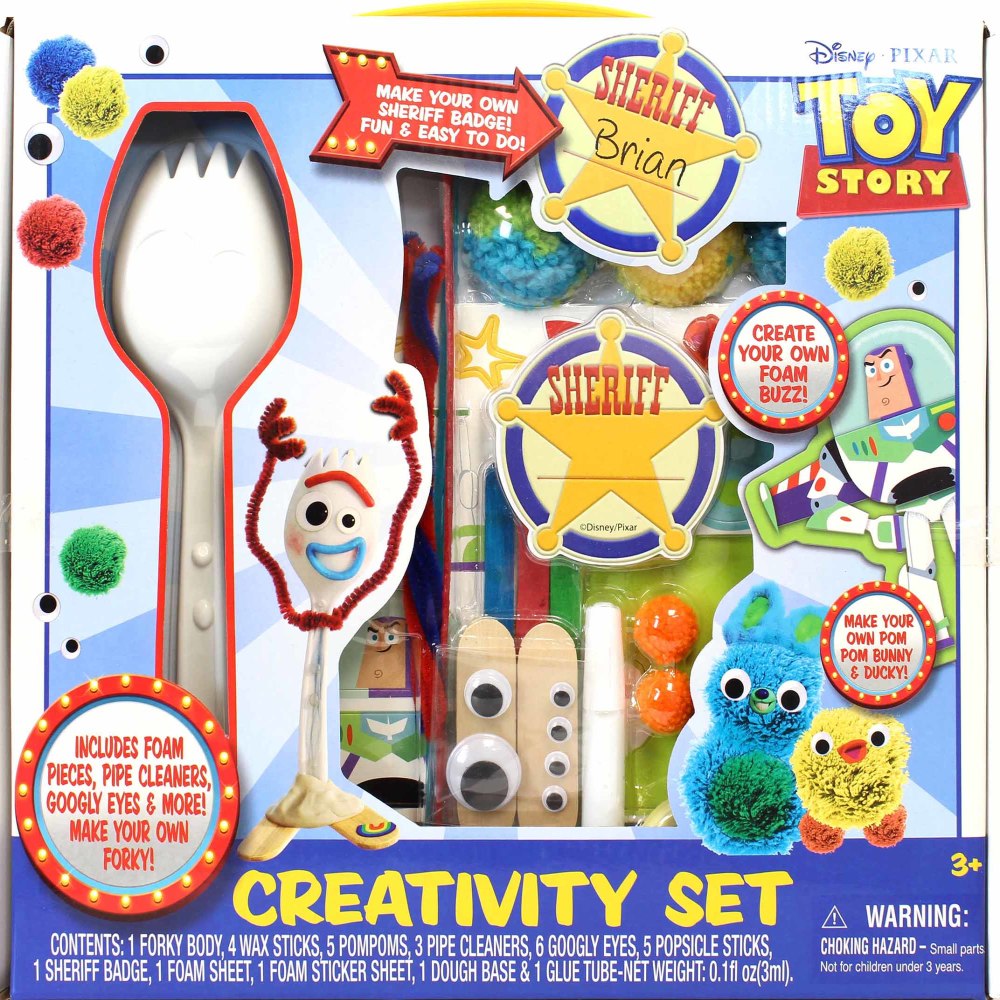 Toy Story 4 Creativity Set with craft supplies including foam pieces, googly eyes, pipe cleaners, pom-poms, sheriff badges, and utensils for making crafts