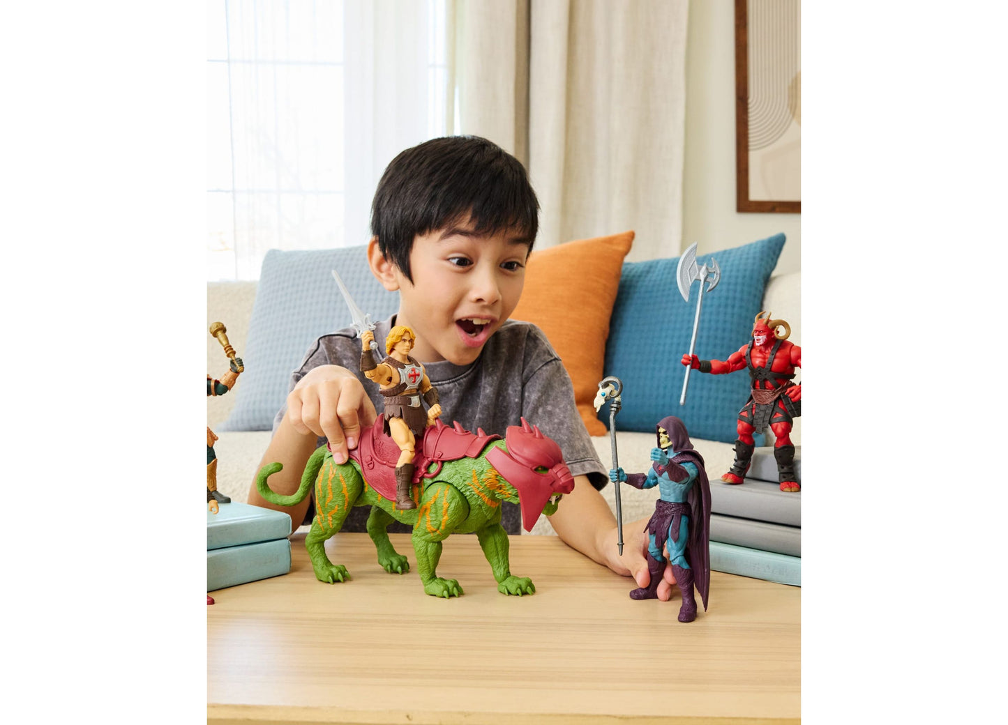 Masters of the Universe Battle Cat green creature figure with chomping jaw feature