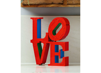 LEGO Art Love Sculpture Building Kit for Adults 31214 - Pop Art Icon
