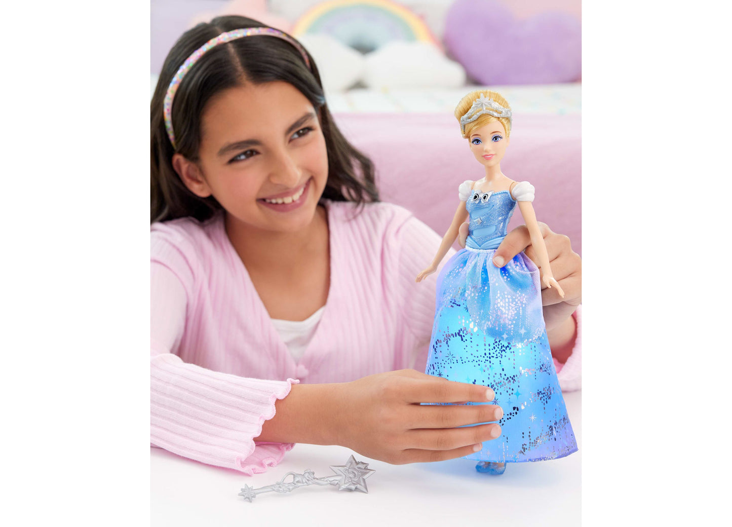 Disney Princess Light-Up Cinderella Fashion Doll - Enchanted Gown