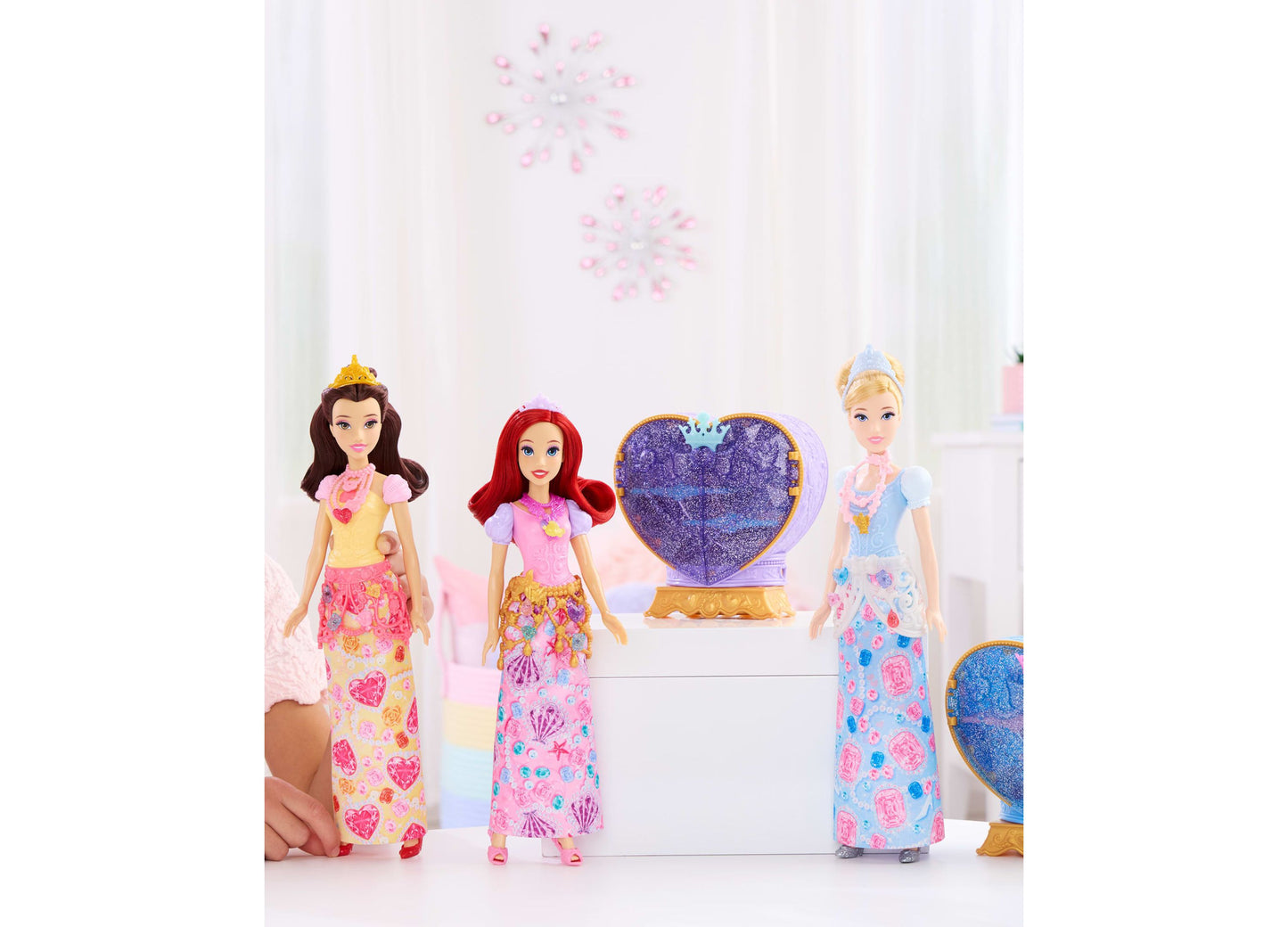 Disney Princess Jewel Reveal - Cinderella Fashion Doll