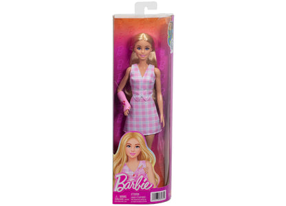 Barbie Fashionistas Doll - Plaid Top and Skirt with Arm Cast
