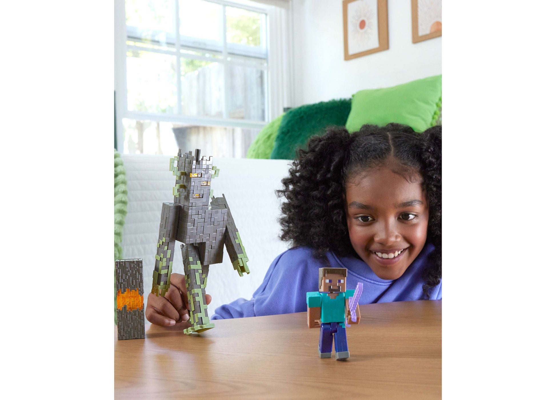 Minecraft The Creaking 8 inch action figure with interactive lights and sounds