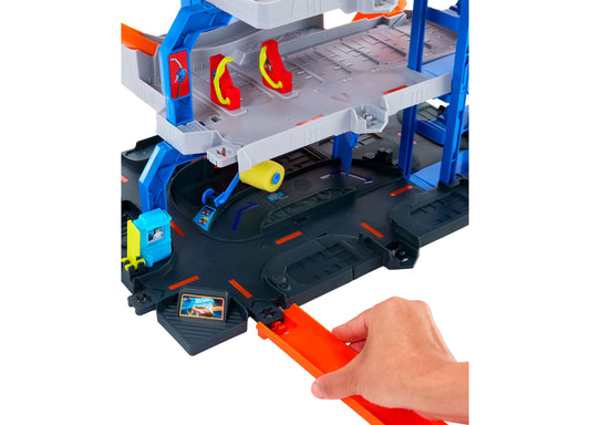 Hot Wheels Mega Loop Garage - Ultimate Racing Playset