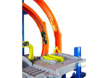 Hot Wheels Mega Loop Garage - Ultimate Racing Playset