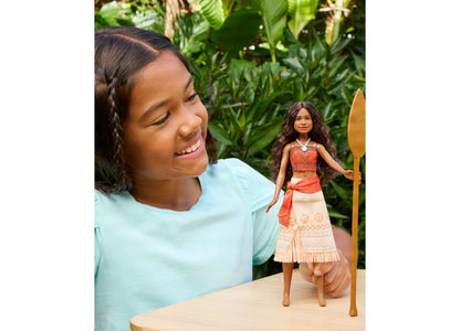 Disney Princess Moana Singing Fashion Doll with orange dress and oar accessory