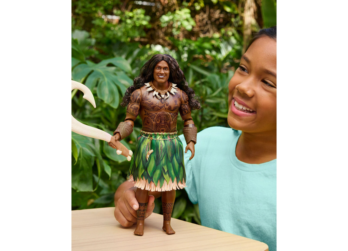 Disney Princess Maui Fashion Doll Set, Live-Action Movie Inspired, Removable Outfits with 4 Accessories