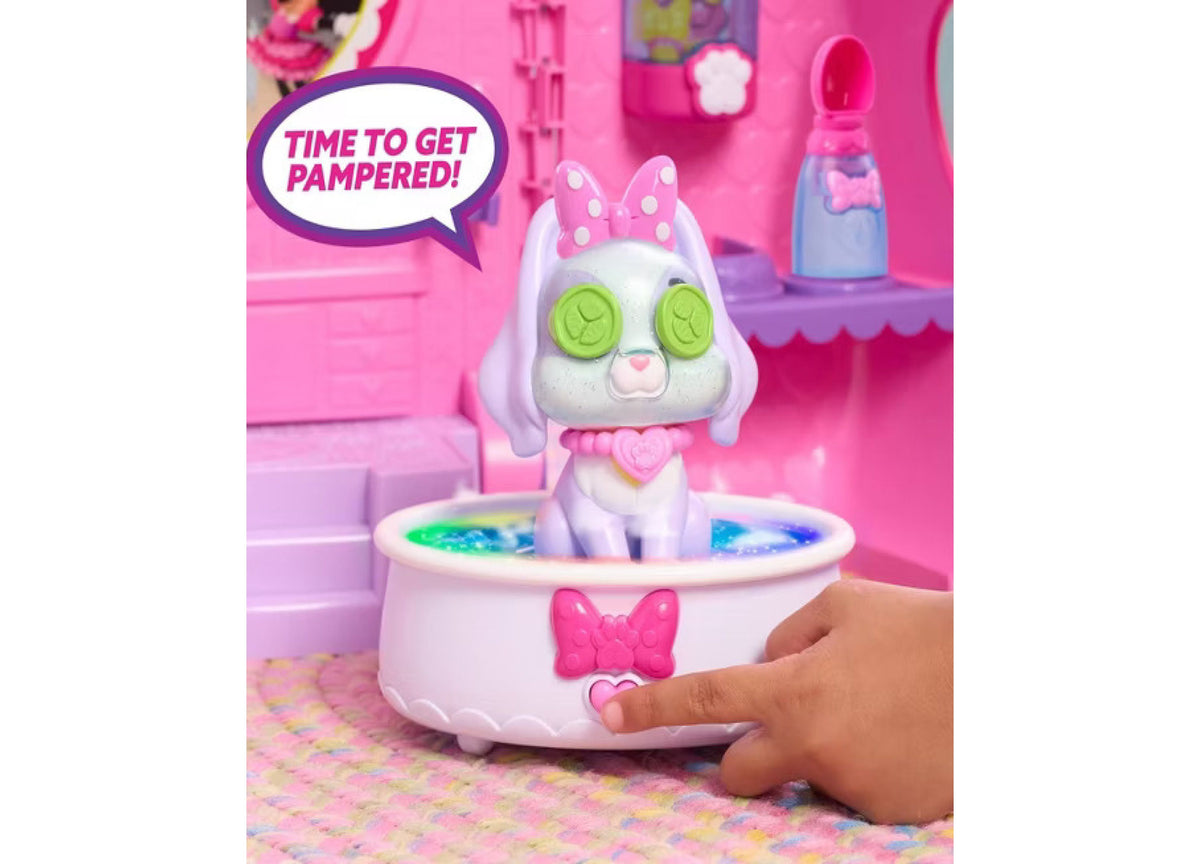 Minnie Mouse Groom & Go Pet Salon playset with white Cream Puff character in pink bathtub with rainbow lights