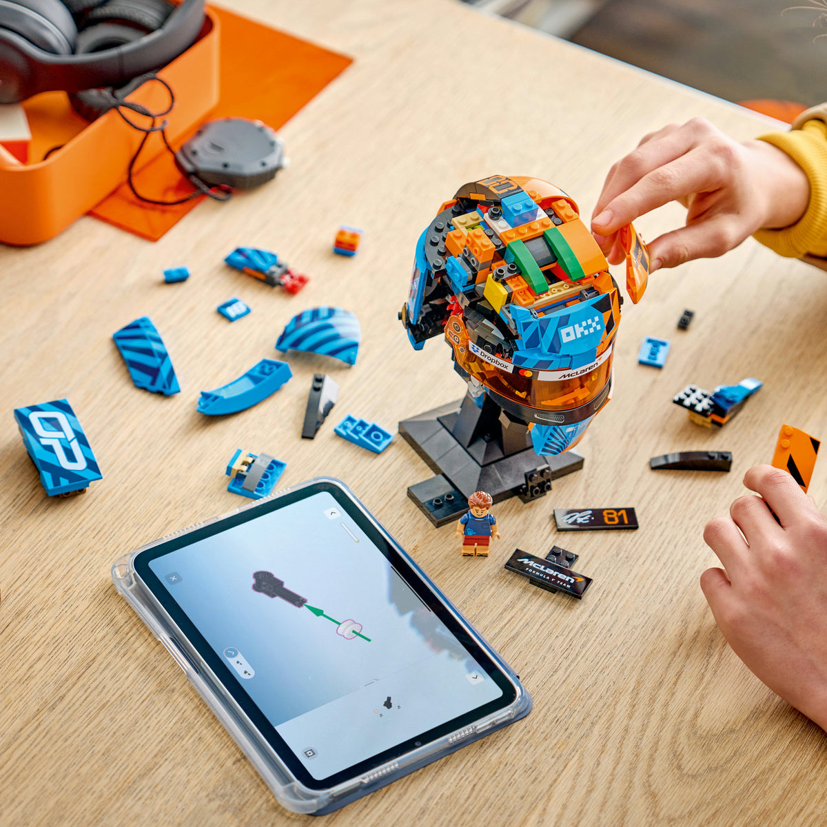 LEGO McLaren F1 Oscar Piastri Helmet building set with orange and blue helmet model and minifigure