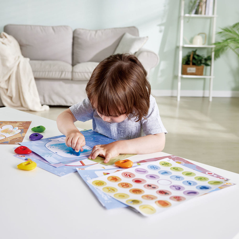 Hape: Crayon Coloring - 18pc Art Set, Animal & Nature Theme