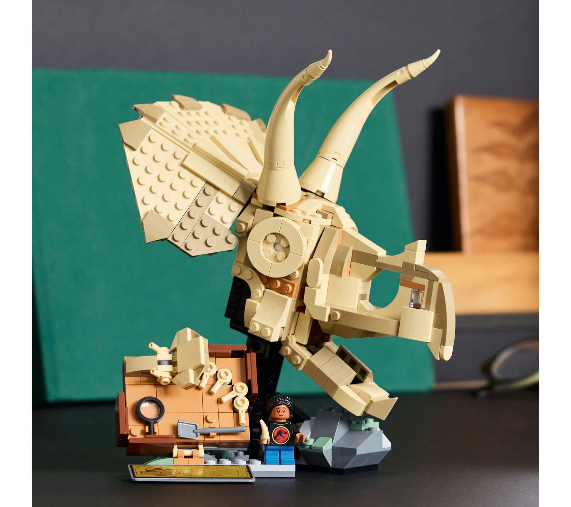 LEGO® Jurassic World Dinosaur Fossils: Triceratops Skull Model Set 76969