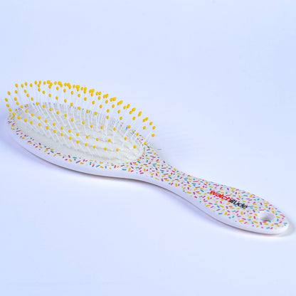 Watchitude: Scented Hair Brush - Ice Cream Cake - Kids Vanilla Scented Stylish Brush