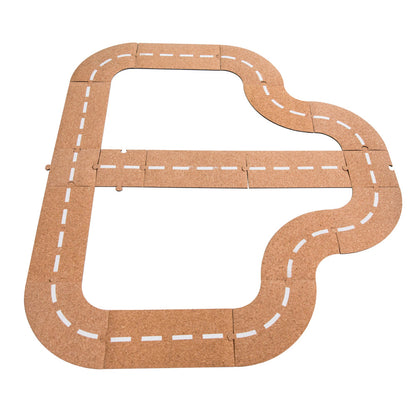 The Freckled Frog 17-Piece Cruisin' Cork Road Playset