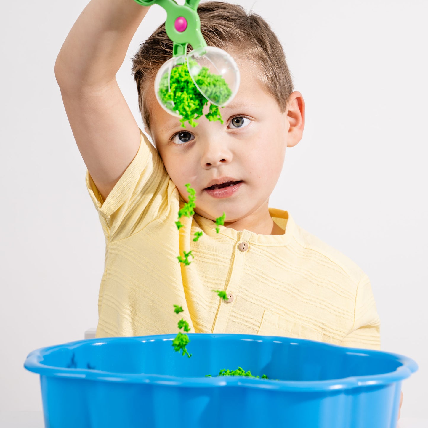 Educational Insights Playfoam® Pluffle™ Sensory Station