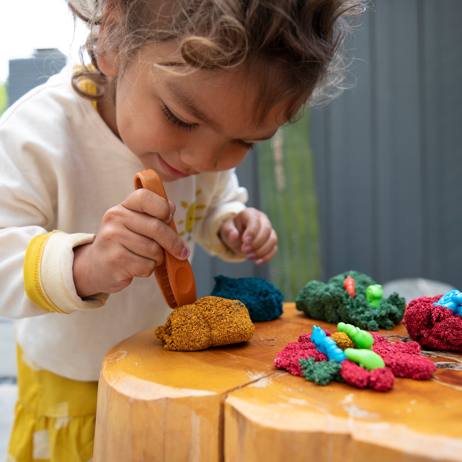 Educational Insights Playfoam® Naturals Hide & Seek Sensory Set