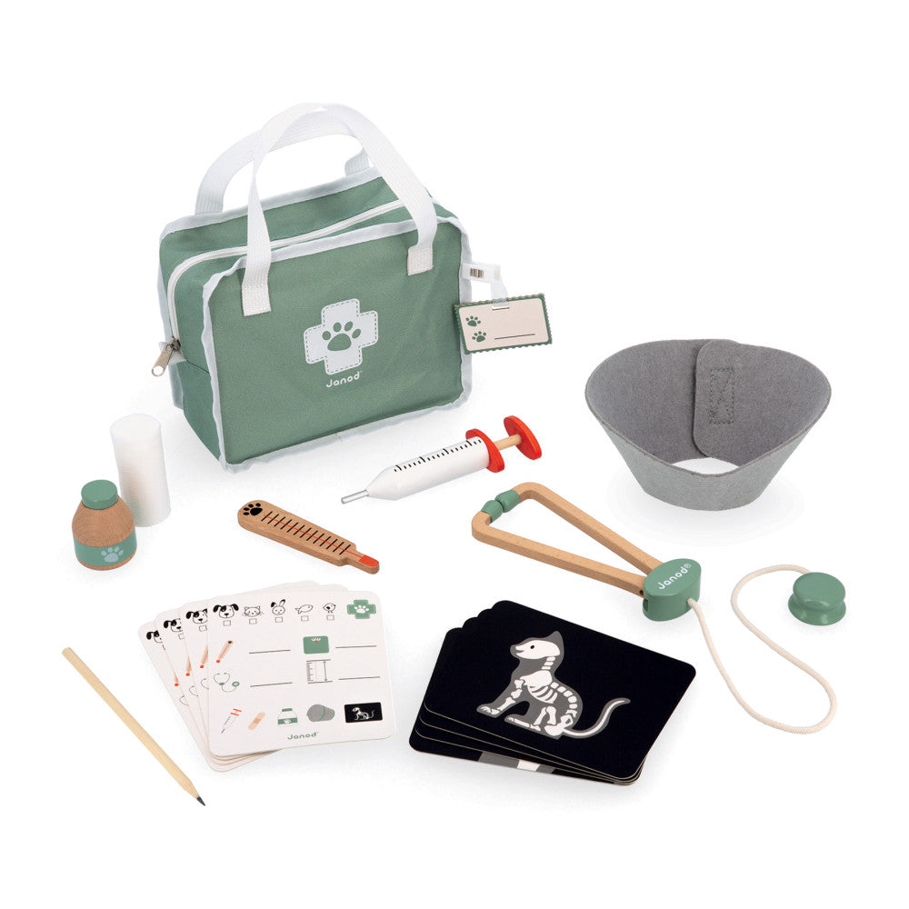 Janod 15-Piece Vet Suitcase Toy Set