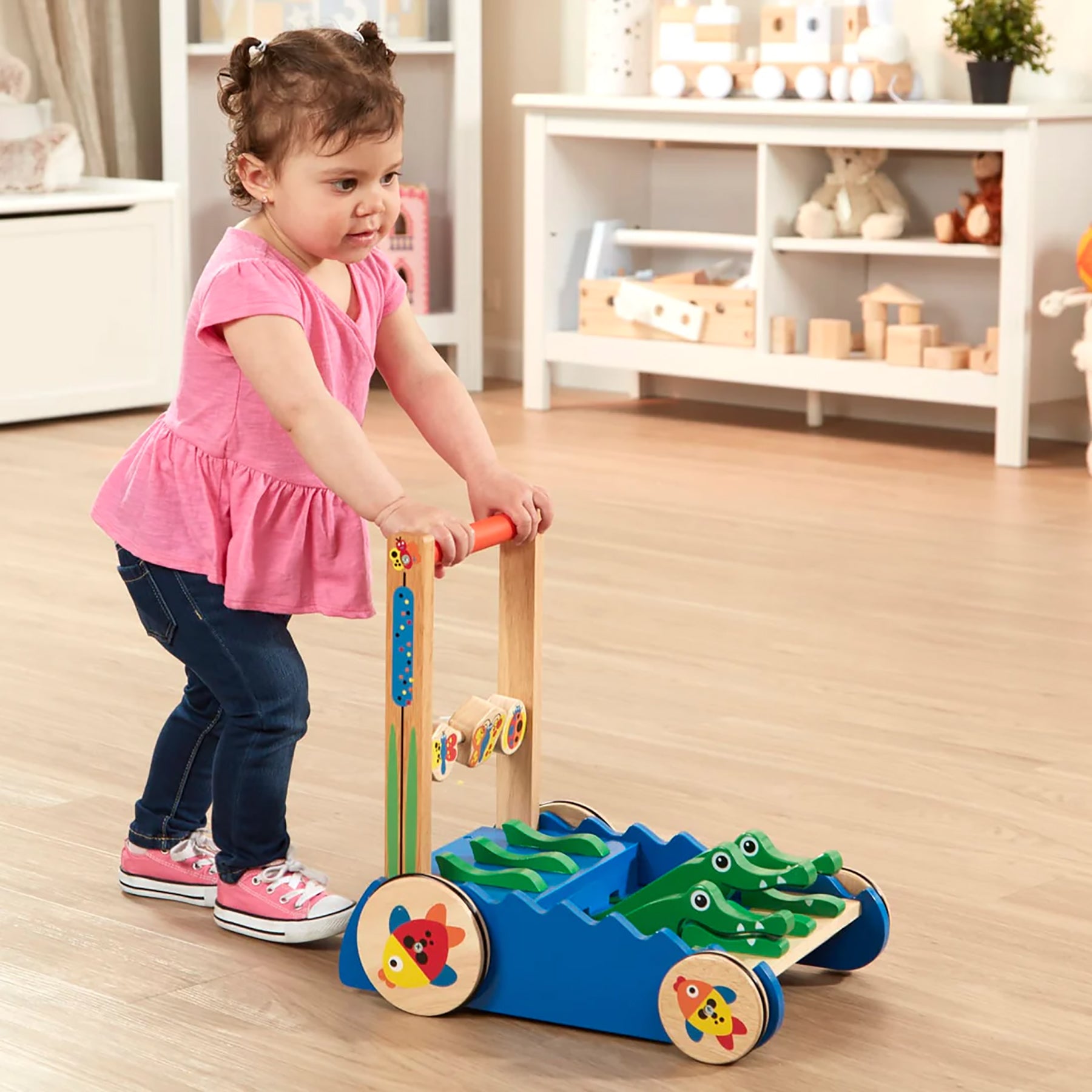Melissa & Doug Chomp and Clack Alligator Push Toy – Colorful Movement