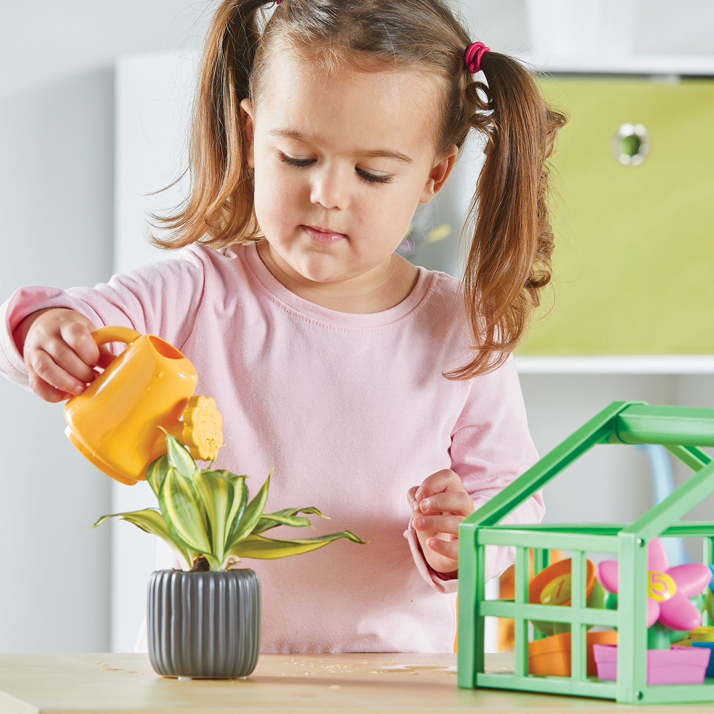 Learning Resources Growing Greenhouse Playset - Number & Color Learning