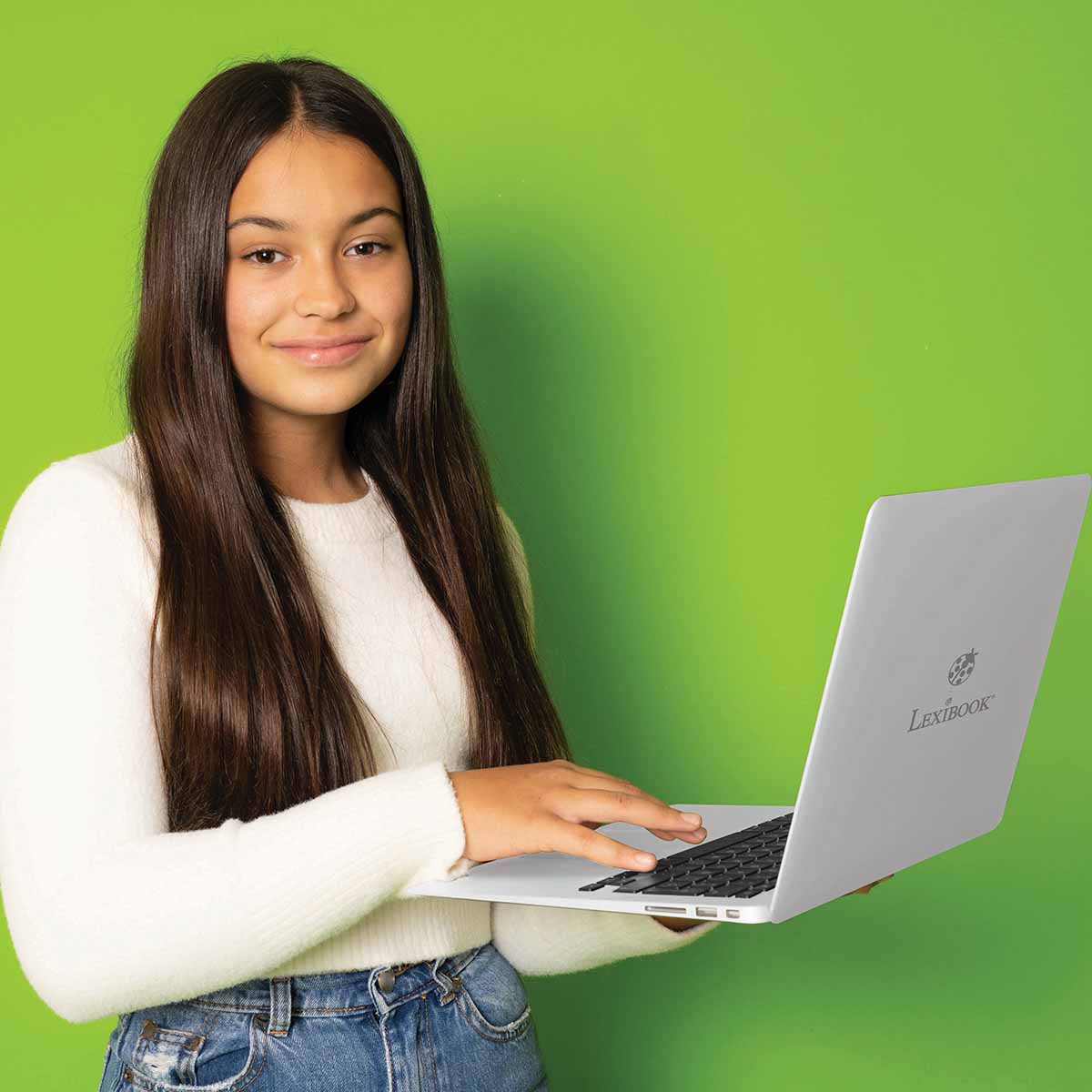LEXIBOOK LAPTAB® 10 : Android-powered laptop with 10" touch screen for the whole family including educational and fun content and parental control.