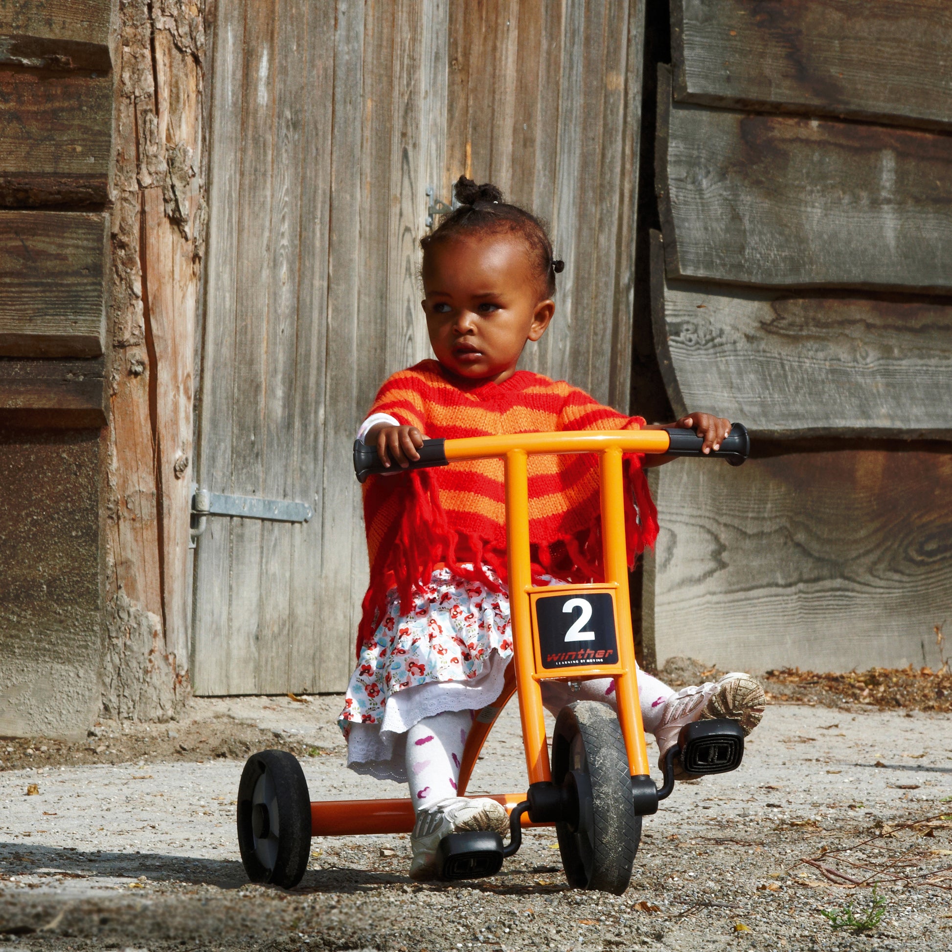 Winther Circleline Tricycle - Small - Robust & Fun Ride-On