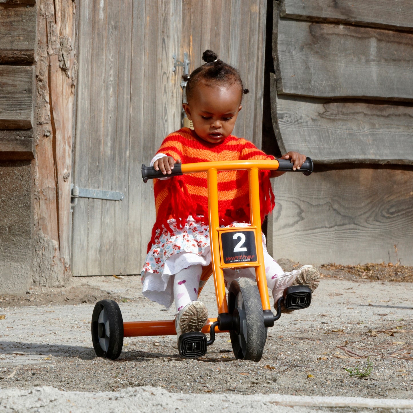 Winther Circleline Tricycle - Small - Robust & Fun Ride-On