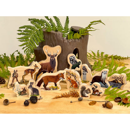 Yellow Door Woodland Animal Families – Enchanting Wooden Playset
