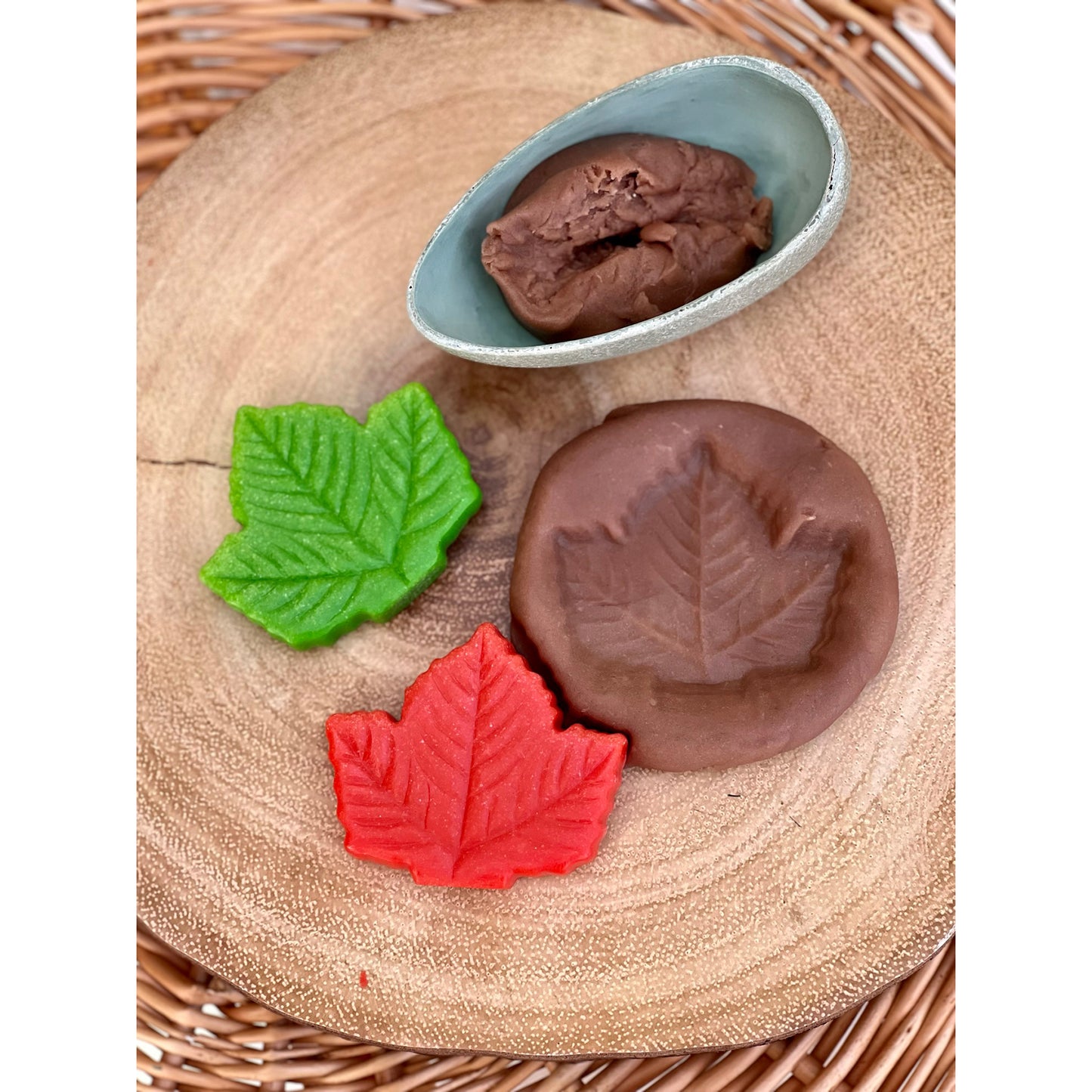 Yellow Door Sensory Play Stones - Leaves - Set of 12