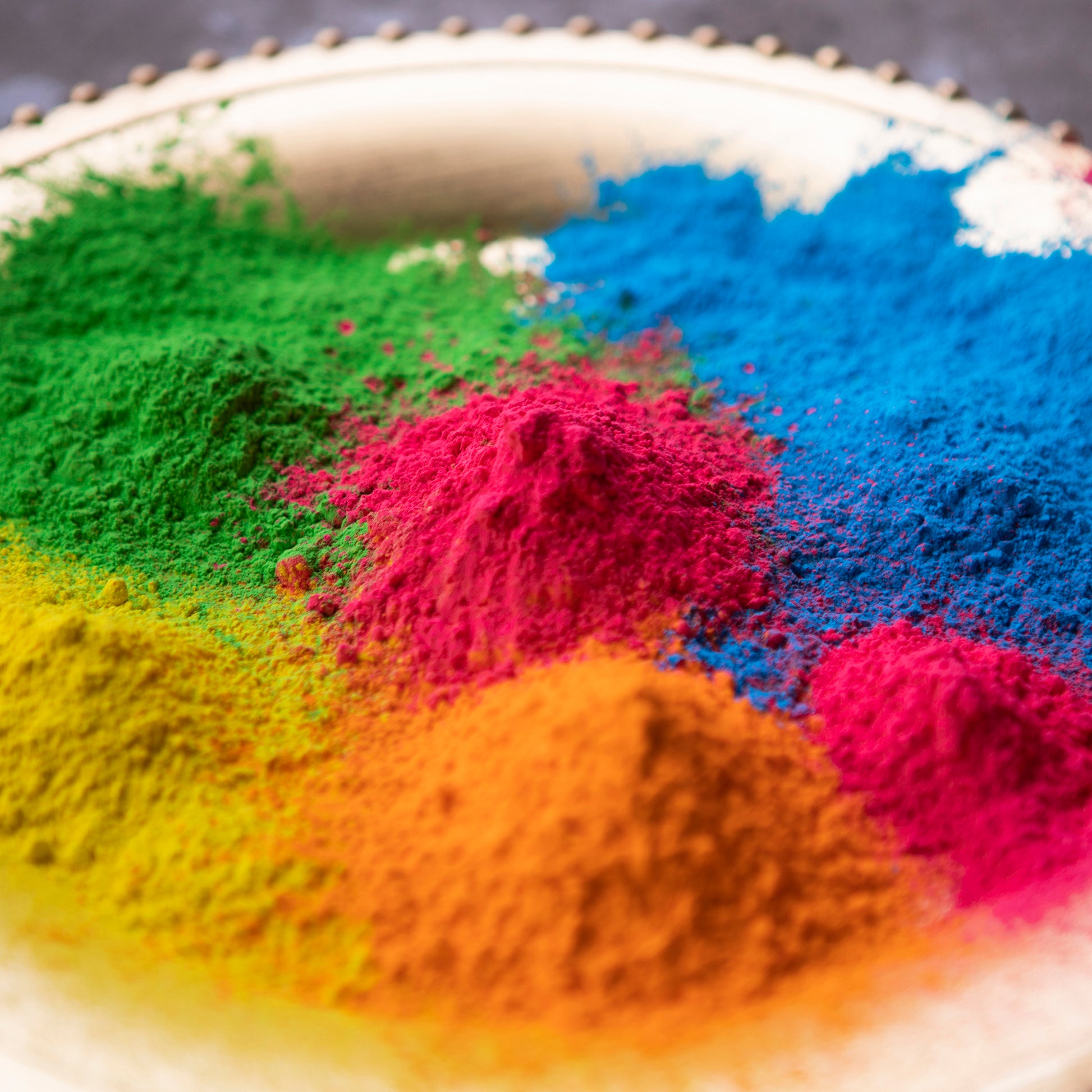 Holi Color Powder 7-pack featuring vibrant rainbow colors in 1lb bags