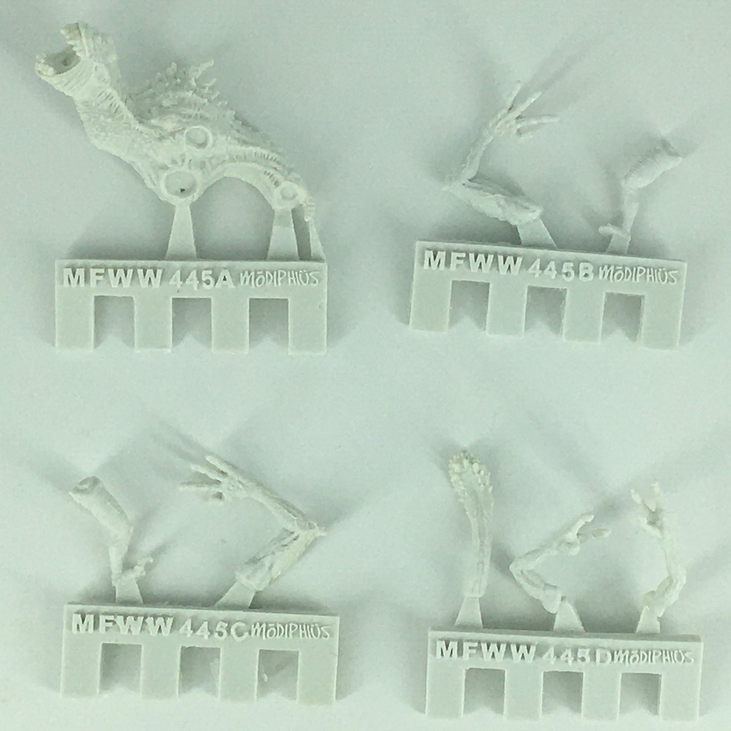 Fallout Miniatures Cryptids Snallygasters unpainted plastic game figures set