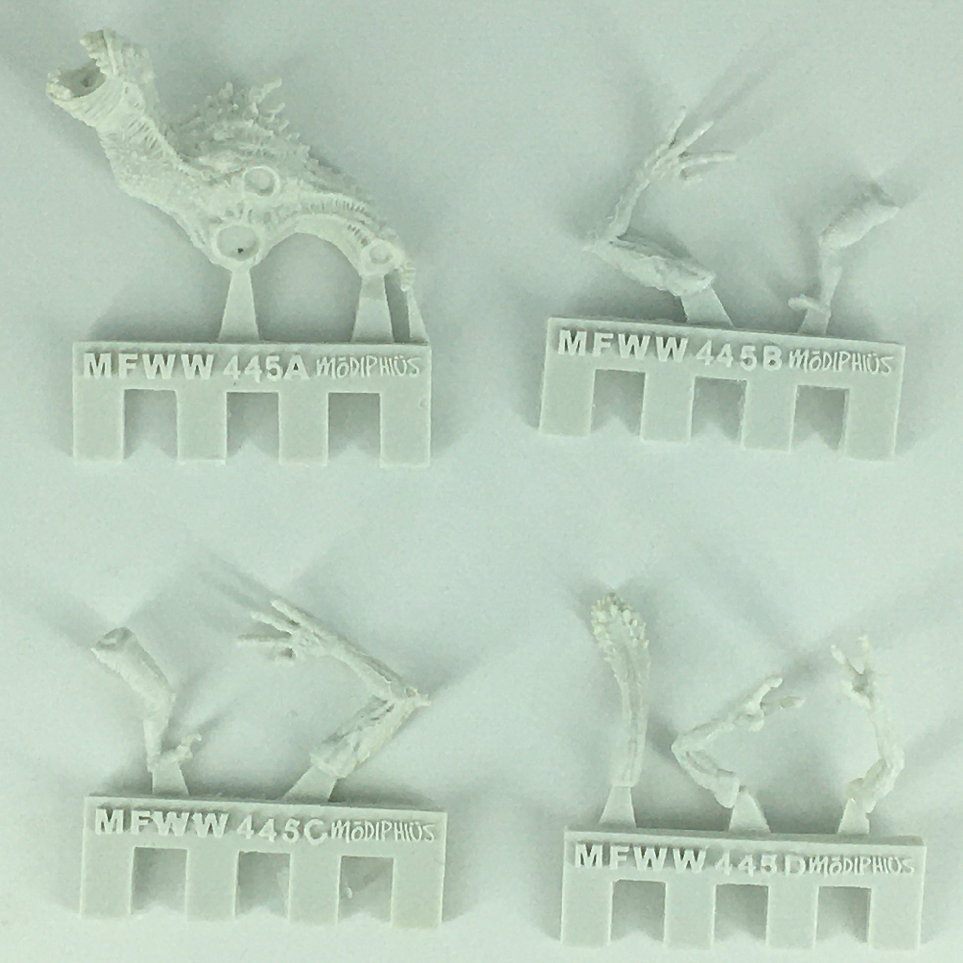 Fallout Miniatures Cryptids Snallygasters unpainted plastic game figures set