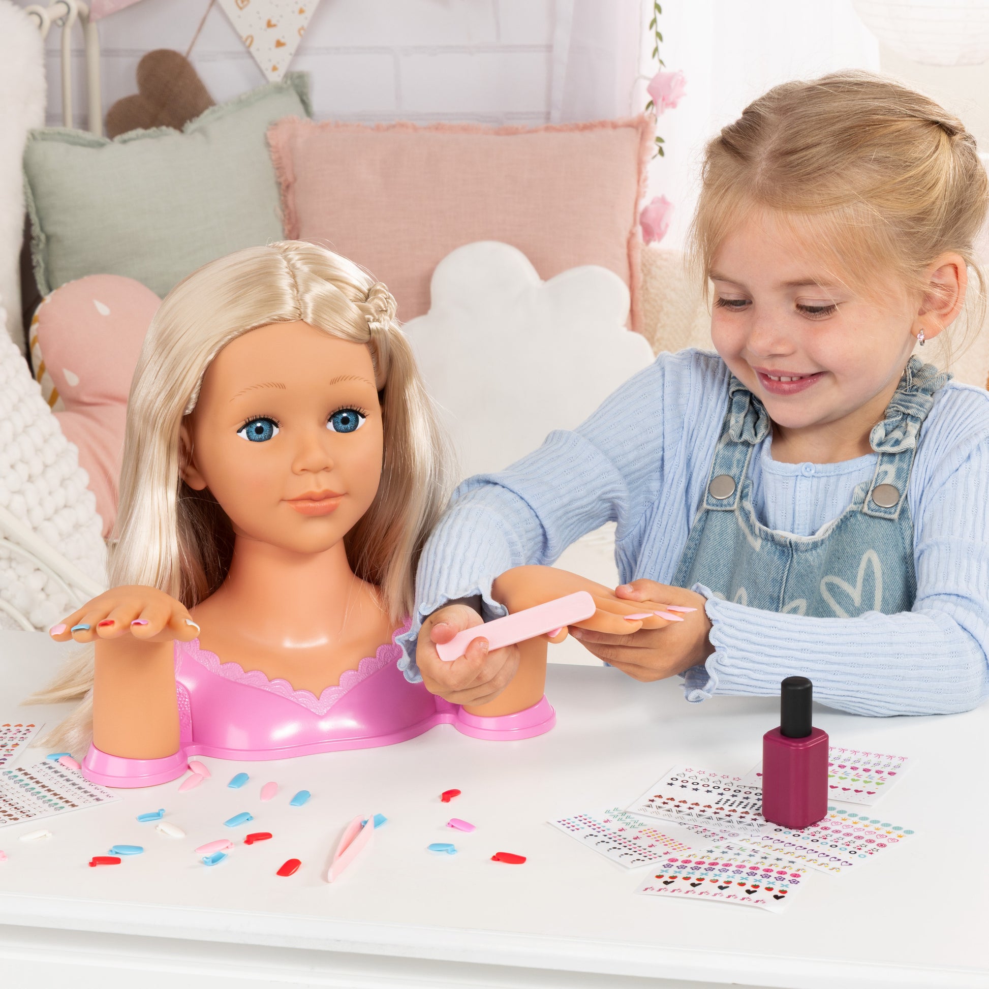 Charlene Magic Nails Blonde doll styling head with nail polish set