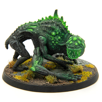 Fallout Miniatures Snallygasters green creature figure on base