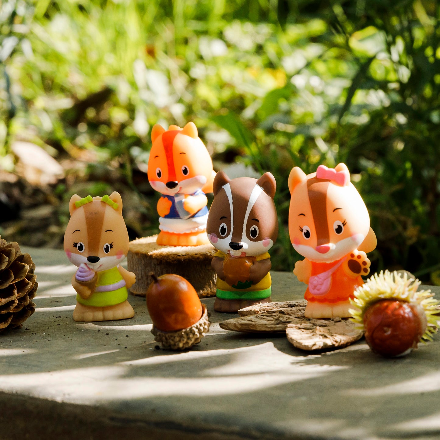 Timber Tots Nutnut Family 2 inch Chipmunk Figures Set