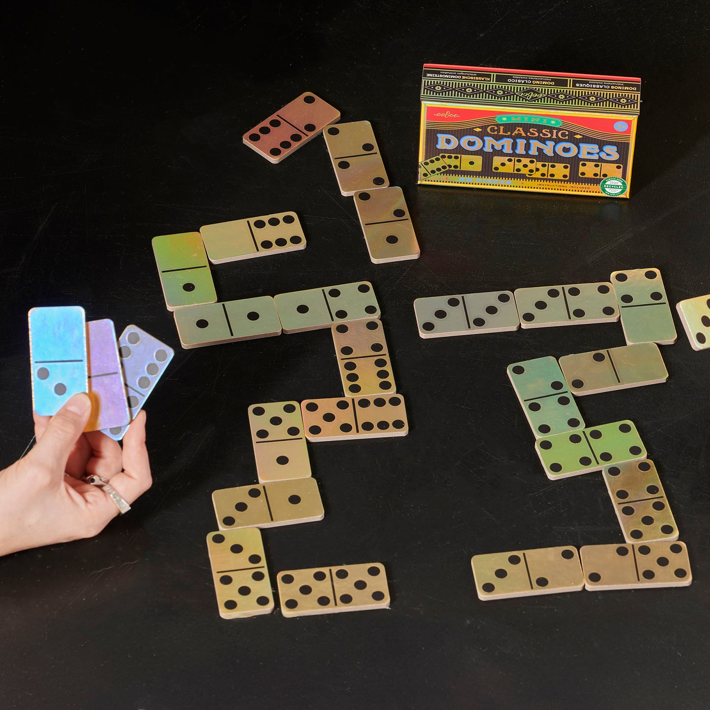 eeBoo Mini Dominoes Classic 28-Piece Golden Holographic Set